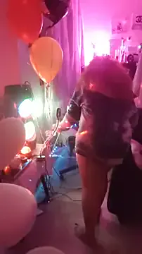 NailGoddessnow — more toys! new lush!