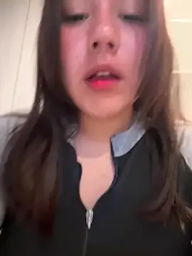 NamiNae — Fingers inside pussy nami