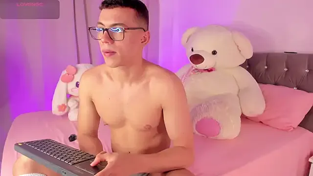 StripChat Nicksantoss is Private Nicksantoss — HAPPY DAY