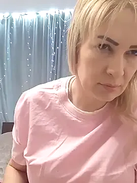 StripChat NicoleXRouses is Freechat NicoleXRouses — Pleasure is simple