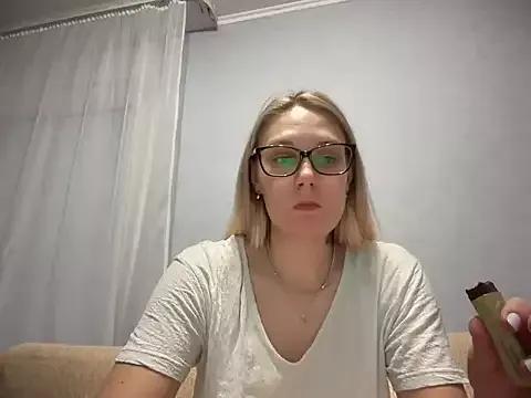 Checkout NikexPretty, she wants to masturbate for you NikexPretty from StripChat