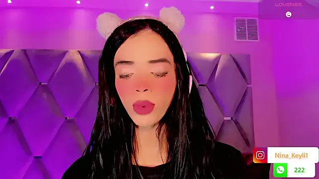 Nina_Keyli on StripChat