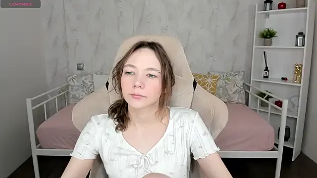 NovaEva_ — spank my booty