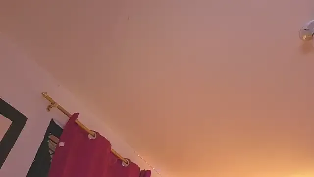 Pamela23x — remove panty