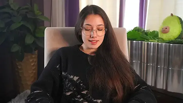 StripChat PamTrower is Freechat PamTrower — show lips