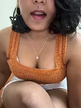 Sexy Priyadevi17 wants you to fuck her body now priyadevi17 from StripChat