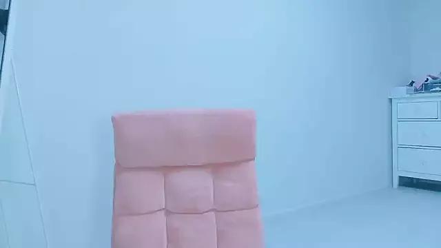 ramuchan_desu from StripChat