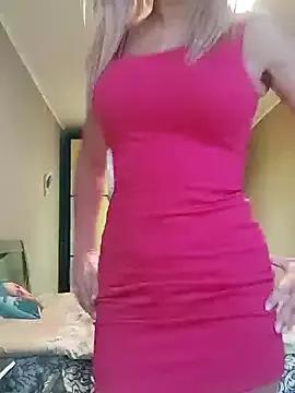 Slutty SelinaLovqx wants you to fuck her body now SelinaLovqx from StripChat