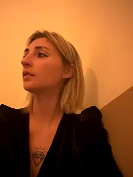 Sweet Sexy_blondie92 wants you to fuck their body now sexy_blondie92 from StripChat