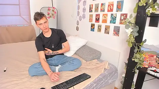 Shadow_blink — Flex biceps