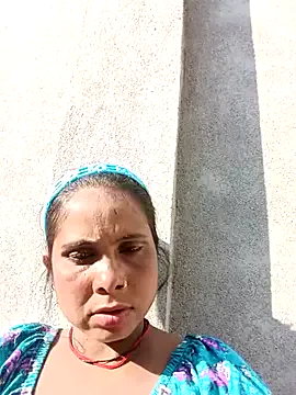 Shreya_pandit on StripChat