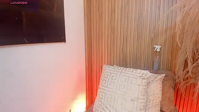 sofhiaa_adaams — PANTY OFF + OIL YN PUSSY