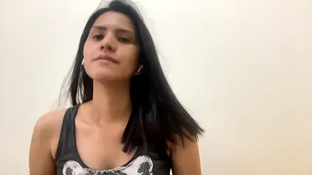 SonaFragassi — saying hello to my first viewers