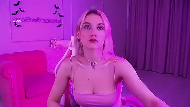 Explore 23 years old StacyEvances from StripChat StacyEvances from StripChat