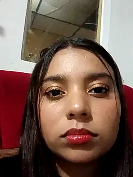 stefanie010 — Show us your tits (shh my friend is here