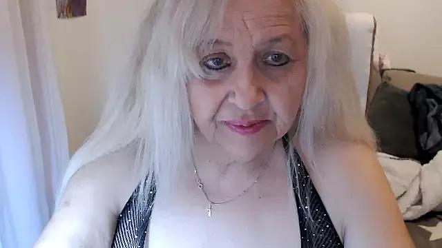 Explore sweet camslut SusiLifeXXX SusiLifeXXX from StripChat