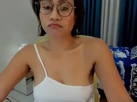sweetkaley on StripChat