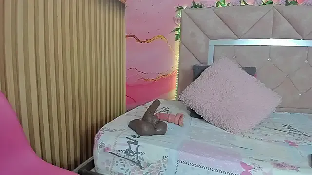 Taylor__cooper — Show Cum