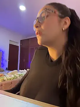 Taylortits — a lot of milk on my big tits