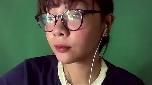 TerisaYellow — Show my belly