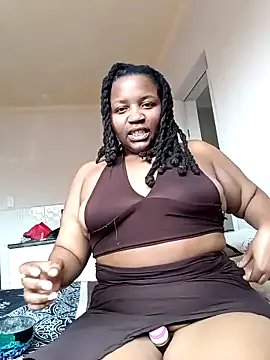 ThaBundaa — Dildo Thrusting