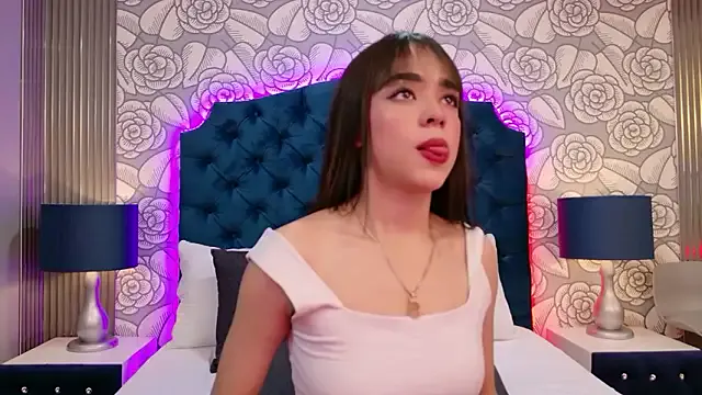 TifanyWolff — PLUG ANAL 