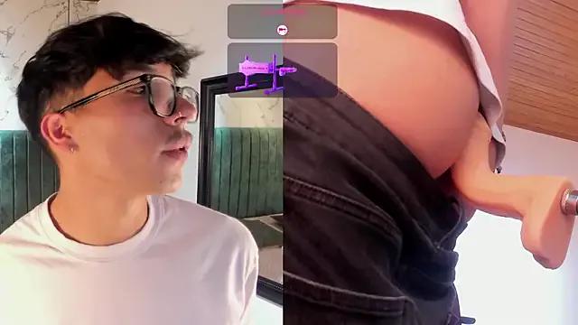 tim__fox from StripChat