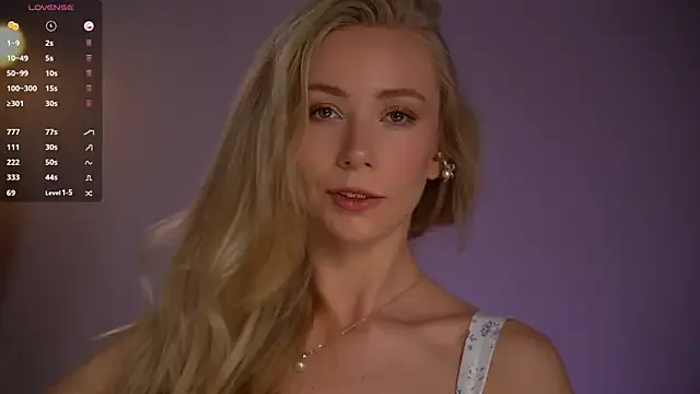 Vika54784 — Freechat on StripChat