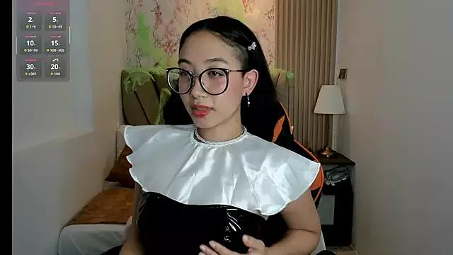 Yuna__Min from StripChat