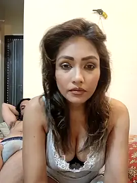 zoyarathore on StripChat